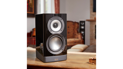 ELAC Navis - Powered Bookshelf Speaker - Gloss Black